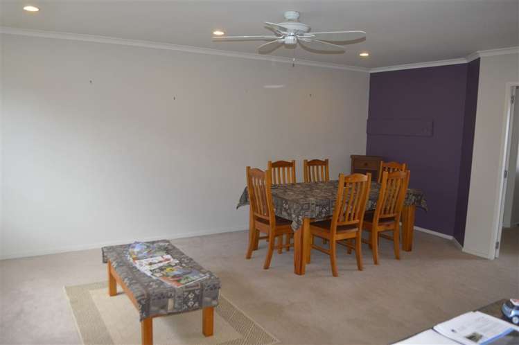 32 Keri Vista Rise Papakura_12