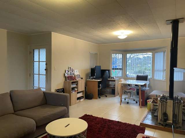 2/1 Barbados Dr Unsworth Heights_3