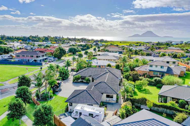 2 Ohuirehe Road Coastlands_18