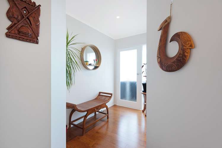 6 Orchy Crescent Southgate_12