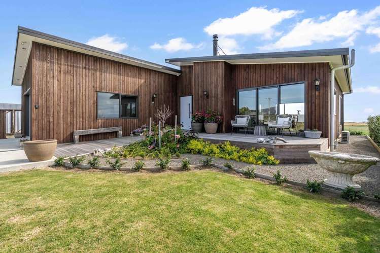 1 Surrey Street Orepuki_13