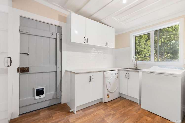59 Bird Road Waiuku_16