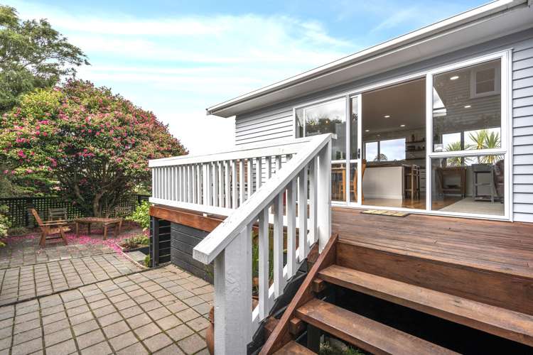 16 Herewini Street Titahi Bay_12