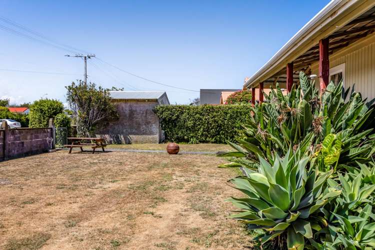 68 Domett Street Opunake_5