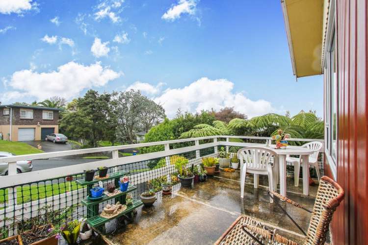 5 Puketitiro Street Glen Eden_5