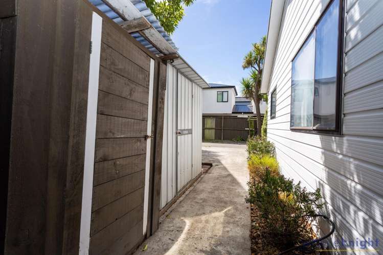 2/85 Mandeville Street Riccarton_13