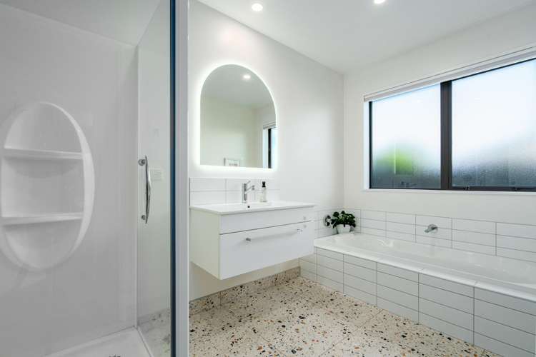 6 Cassidy Avenue Lincoln_22