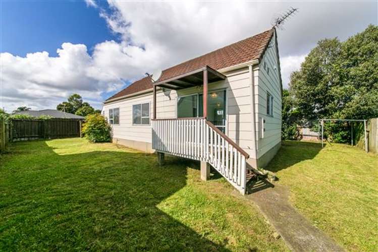 2/92 Kenderdine Road Papatoetoe_15
