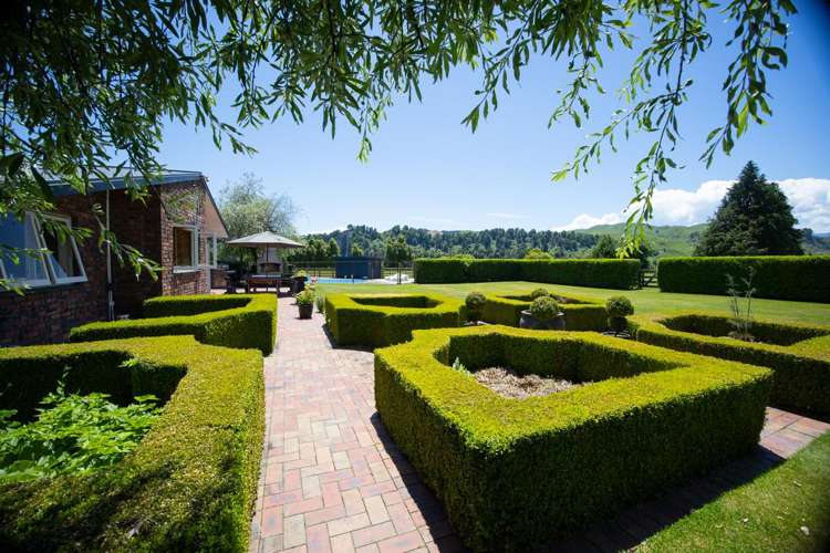 1691 Kawhatau Valley Road Mangaweka_30