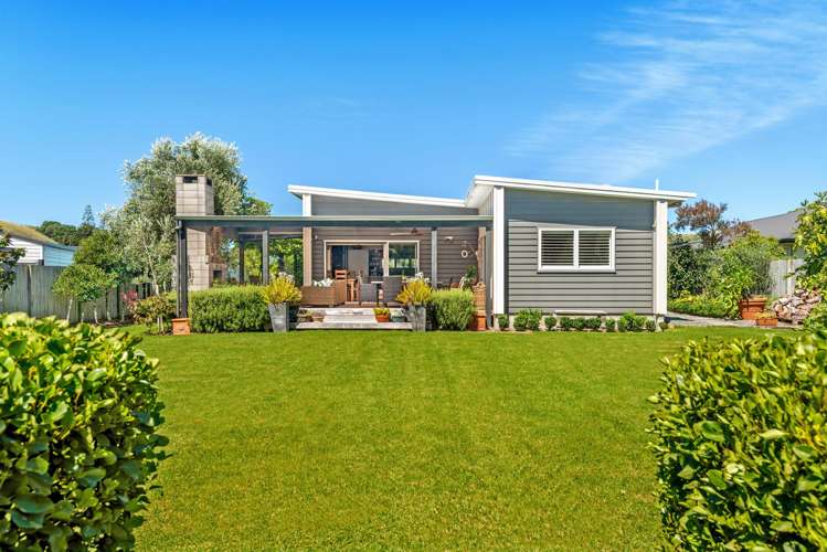 6 Ferris Crescent Wainui_29