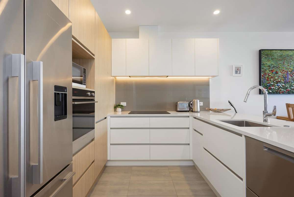 (410)202/3 Cavalli Road_4