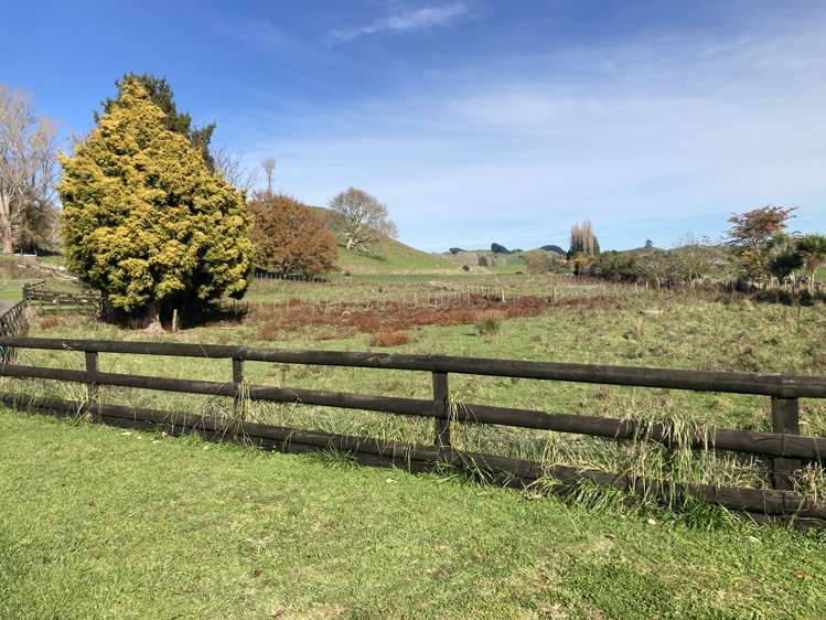 1660 Ohura Road Douglas_13