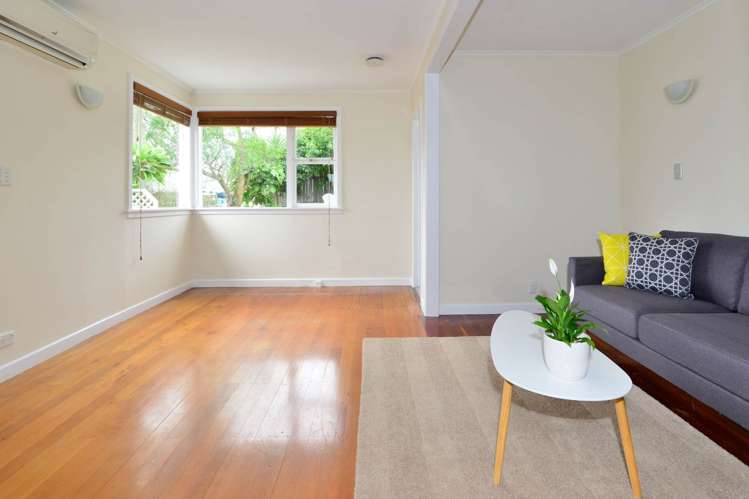 20a Moffat Road Red Beach_12