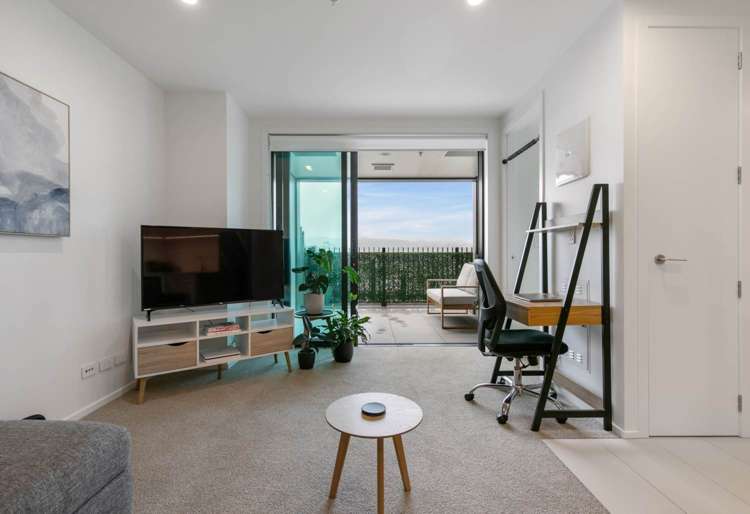 209/8 Waikumete Road Glen Eden_6