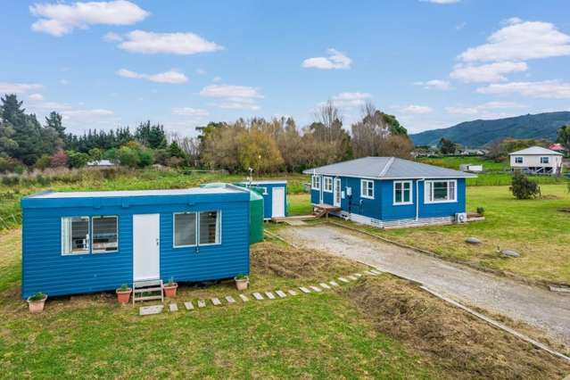 96 Harrison Street East Featherston_2