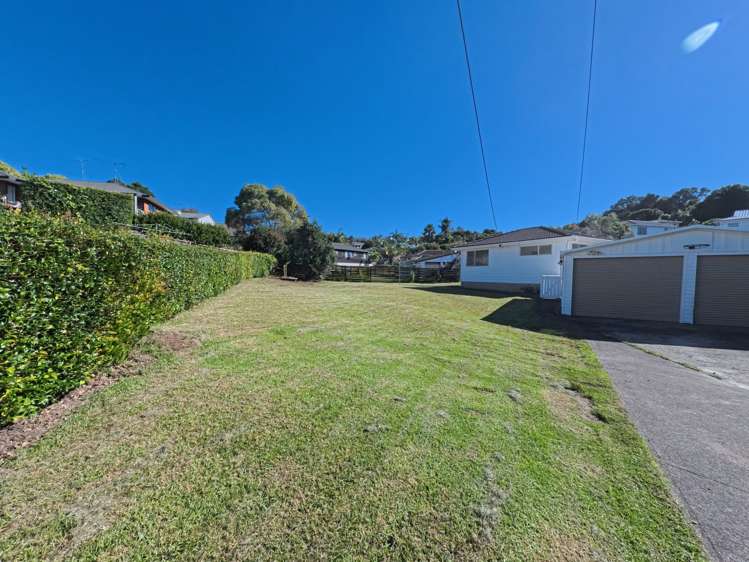 81 Glenvar Road Torbay_19