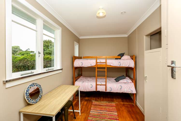 43 Cumming Street Okato_11