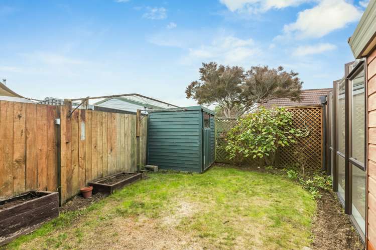 28/18 King Street Petone_17