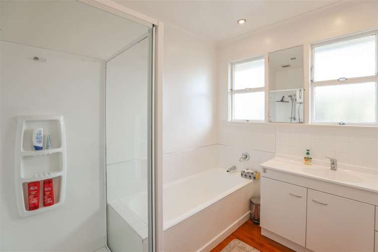 81 Creek Road Allenton_12