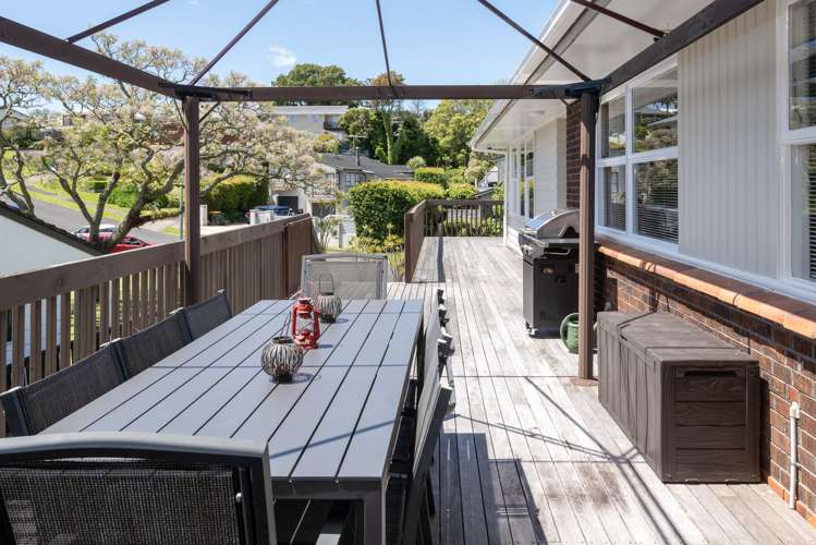 14 Pickwick Parade Mellons Bay_20