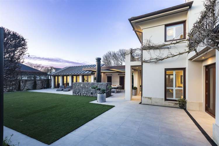 87 Merivale Lane Merivale_43