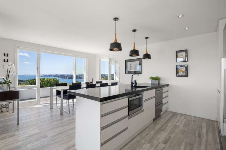 39 Tiri Road Oneroa_9