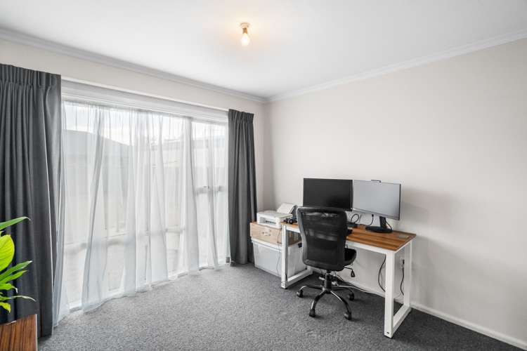 6 Fir Tree Lane Aranui_10