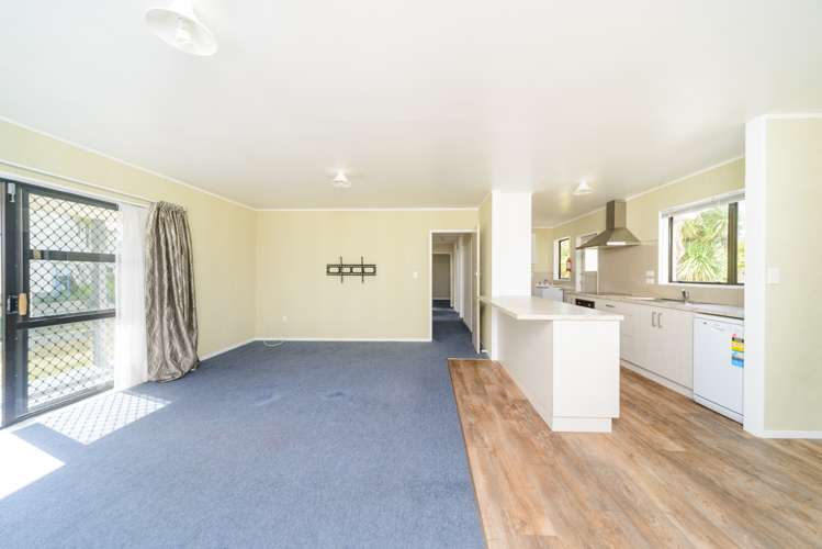 42 Fraser Drive Feilding_8