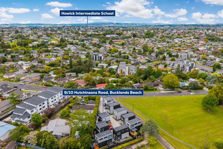 9/10 Hutchinsons Road Bucklands Beach_16