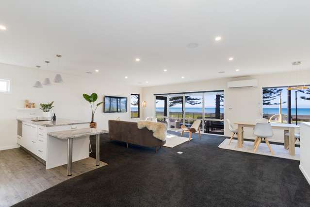 Premium Townhouse with Panoramic Ocean Views