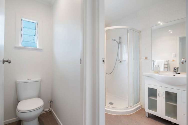 9 Stephen Avenue Henderson_11