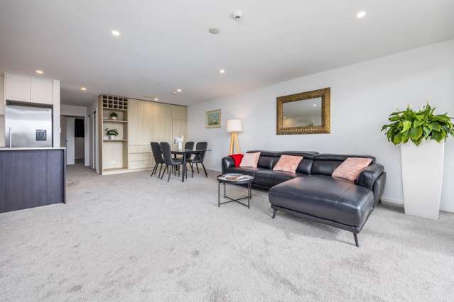 64/8 Thompson Park Road Mount Wellington_2