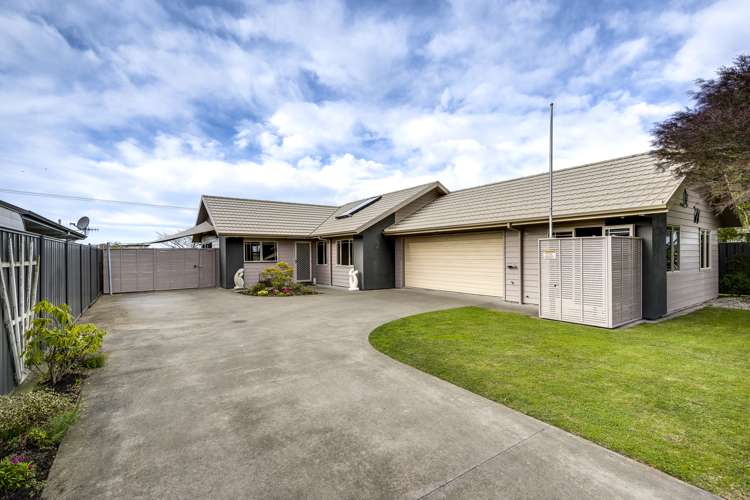 17 McNaughton Place Onekawa_13