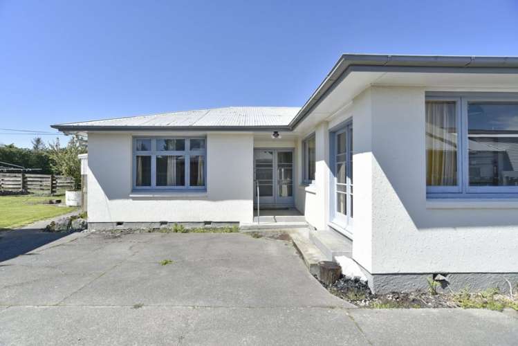 5678 West Coast Road Springfield_17