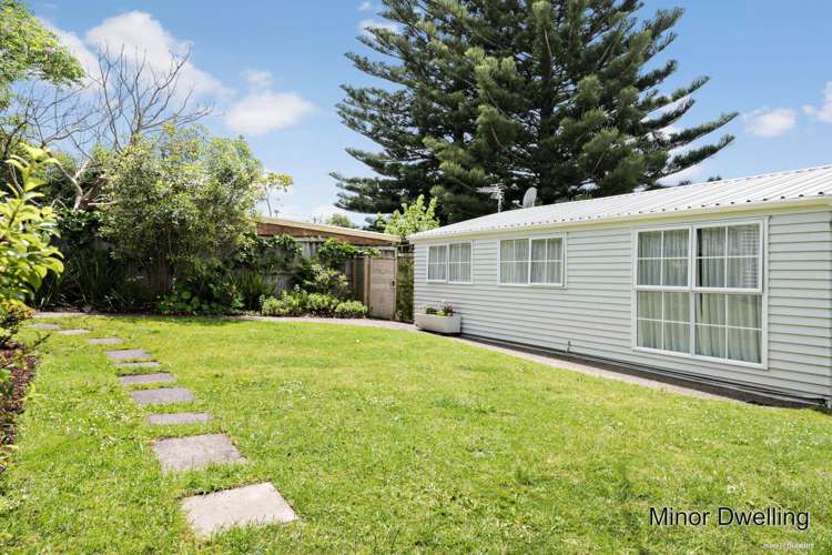 5 Niccol Avenue Narrow Neck_6