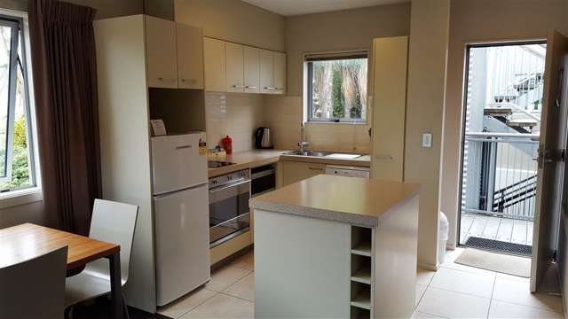 18/13 Plantation Road Wanaka_4