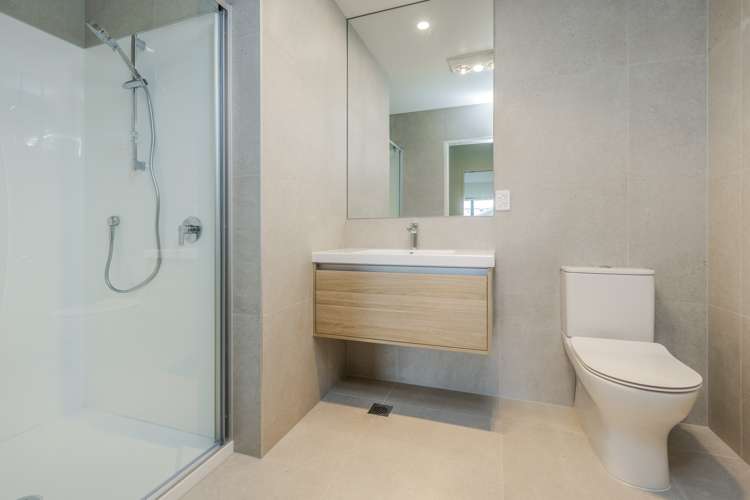 23 ADLAM LANE "WAIATA SHORES" Takanini_15