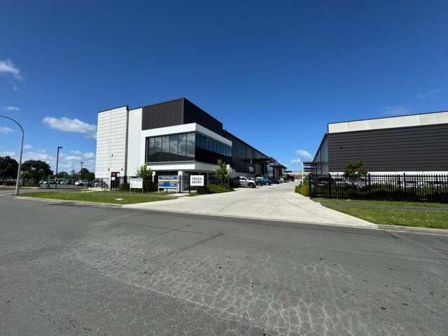 H/8 Chonny Crescent Wiri_1