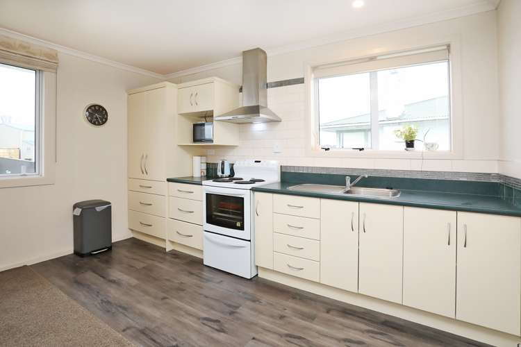 17 Conway Crescent Glengarry_10