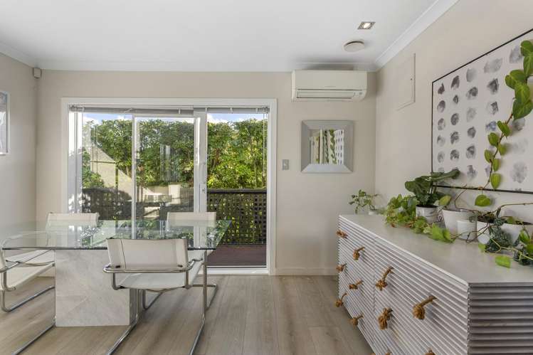 44 Peter Terrace Castor Bay_3