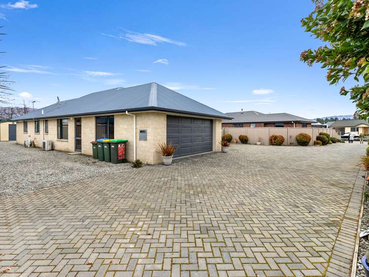 17 Larch Crescent Alexandra_11