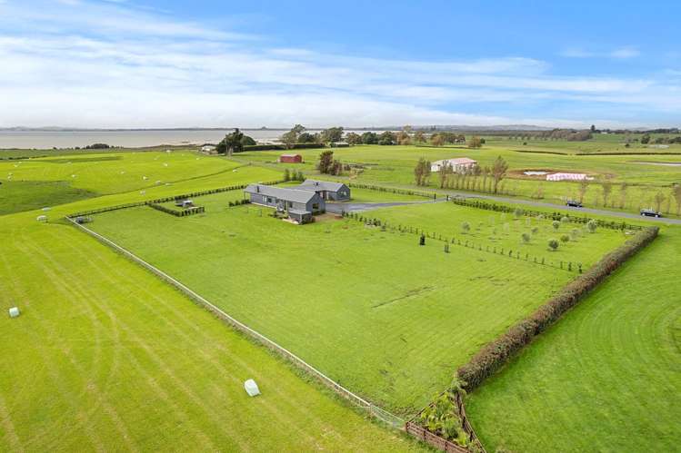 82 Ewen Place Karaka_24