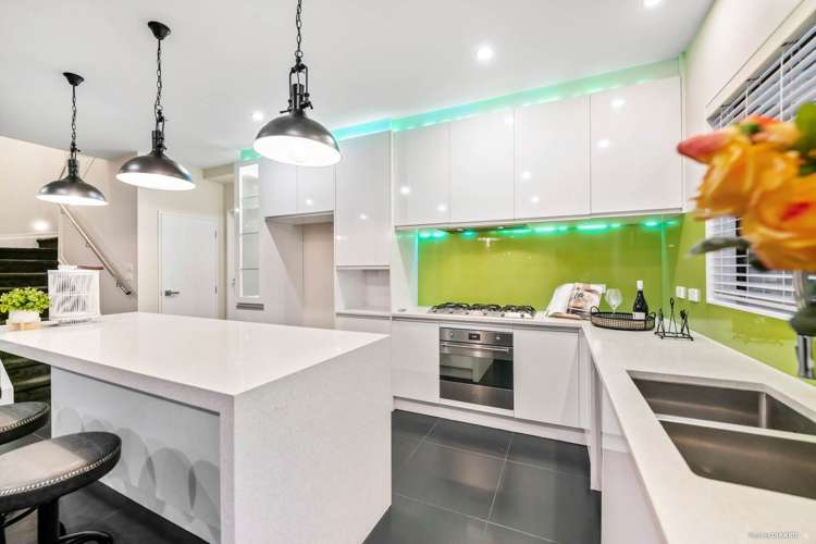 7 Ballindrait Drive Flat Bush_2