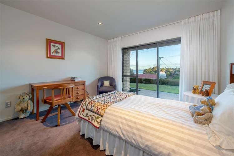 24 Oban Road Browns Bay_16