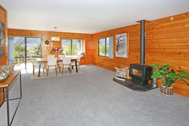 87 Pukeoware Road Waiuku_11