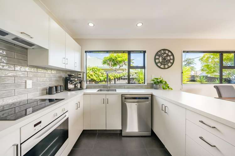 28 Tararua Street Trentham_10