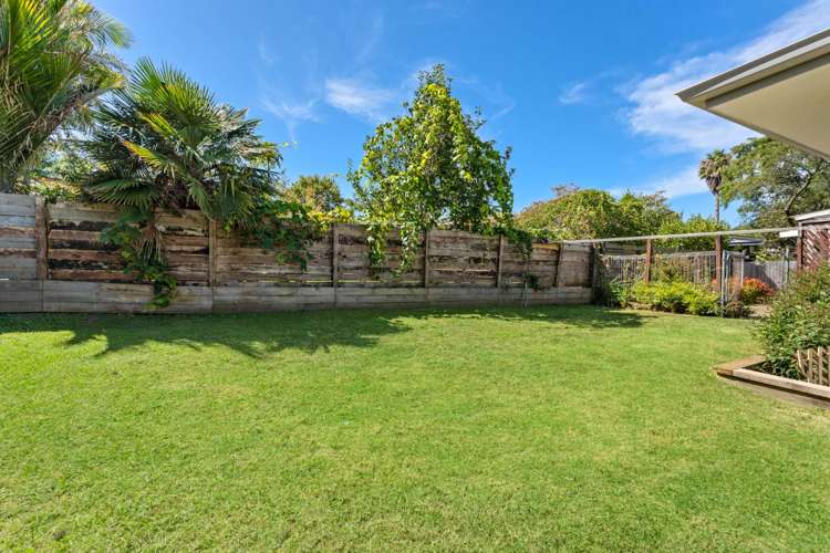 51 Saddleback Rise Murrays Bay_21