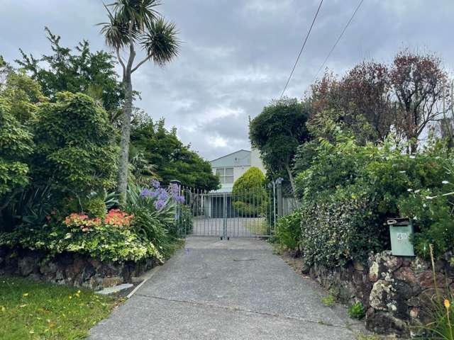 49 Vera Road Te Atatu South_1