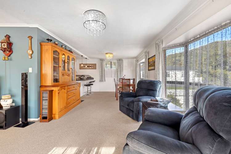68 Wairau Road Picton_4