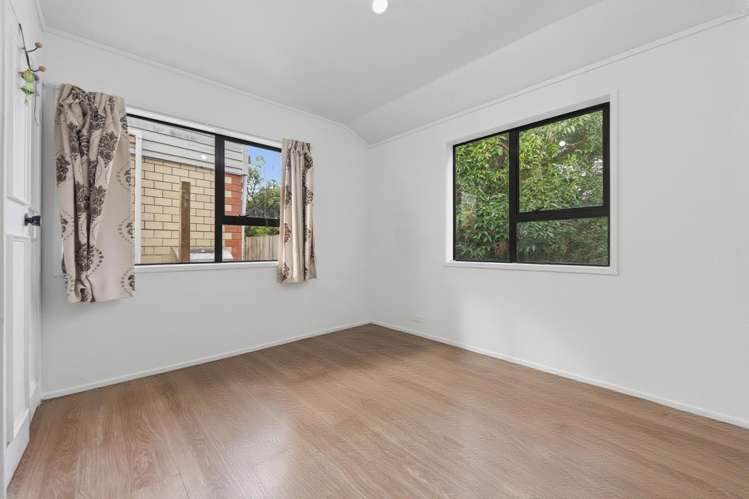 13 Memorial Avenue Mount Roskill_27